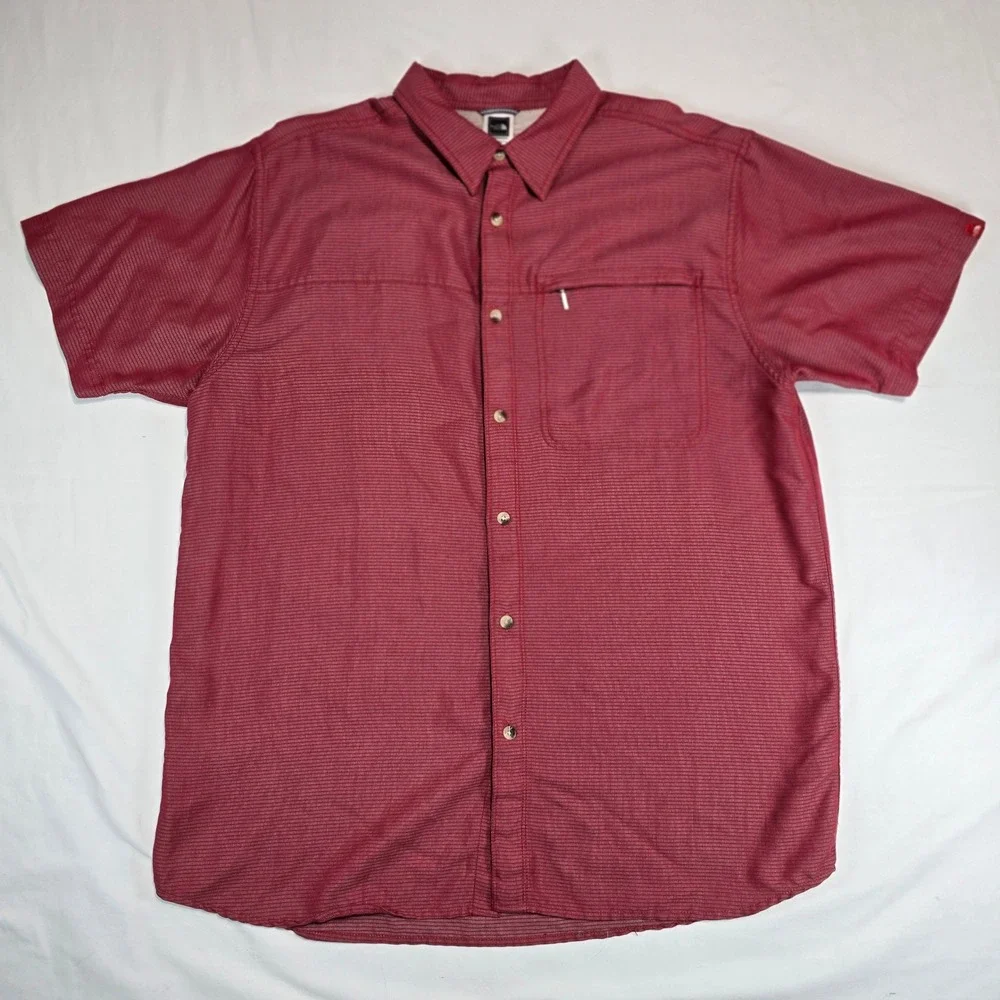 The North Face Mens XL Red Textured Short‎ Sleeve Button Down Hiking Shirt AT8D